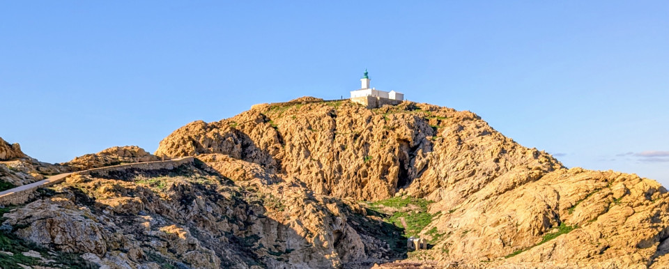 Phare de l'ïle rousse, Corse – artisanat et gastronomie